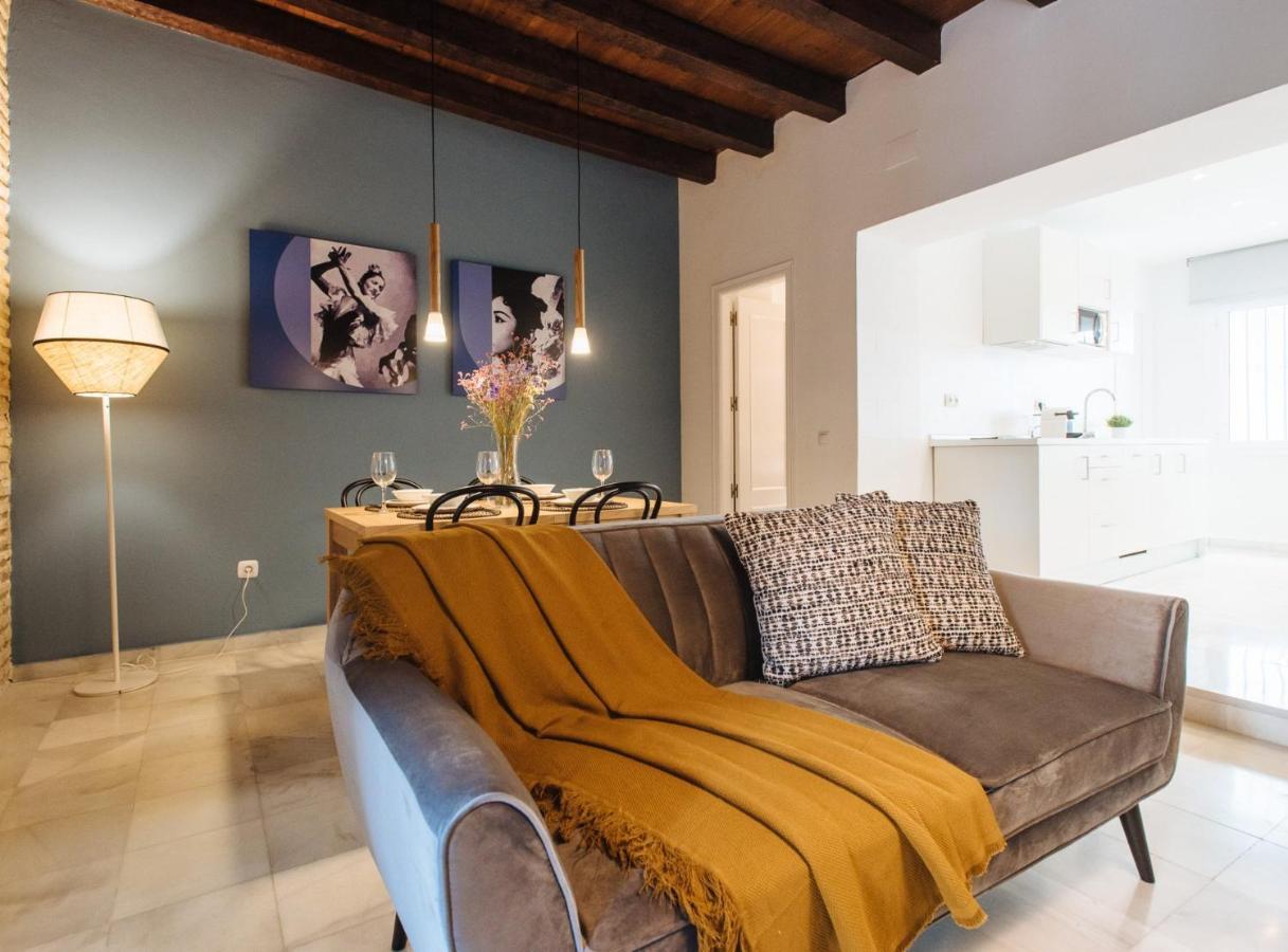 Triana Apartament *